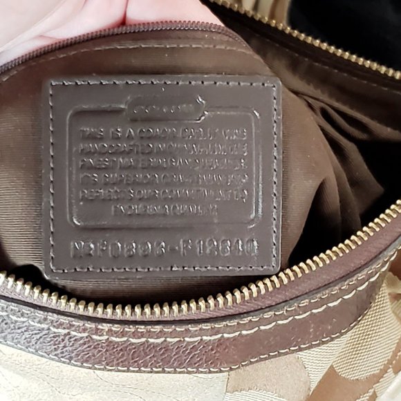 RARE VINTAGE COACH PATCHWORK HOBO - Picture 14 of 15